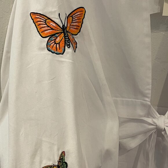 NWT Fanm Mon Larson Embroidered Butterfly Long Sleeve V-Neck White D… - Picture 6 of 12